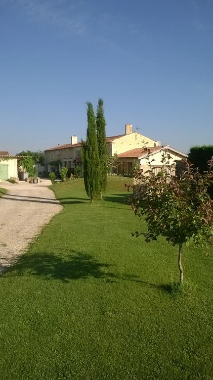 La Pommeraie Nantillé Exterior foto